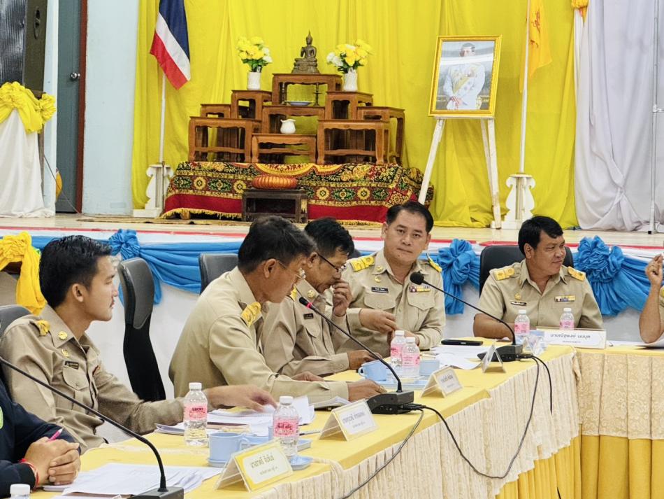 วันที่ 15 กรกฎาคม พ.ศ. 2568 ประชุมสมาชิกสภาองค์การบริหารส่วนตำบลหนองแวง สมัยวิสามัญ สมัยที่ 1 ประจำปี 2568